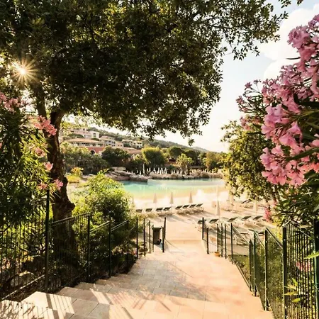 Apartment Les Bastides Aux Restanques Du Golfe De St Tropez - Maeva - Bastide 3 Pieces 6 Personnes Avec Splendide Vue - Prestige - Super Mae-2257 *
